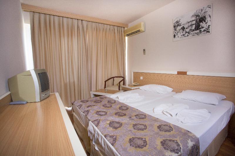 Tuntas Beach Hotel Altinkum Дідім Екстер'єр фото